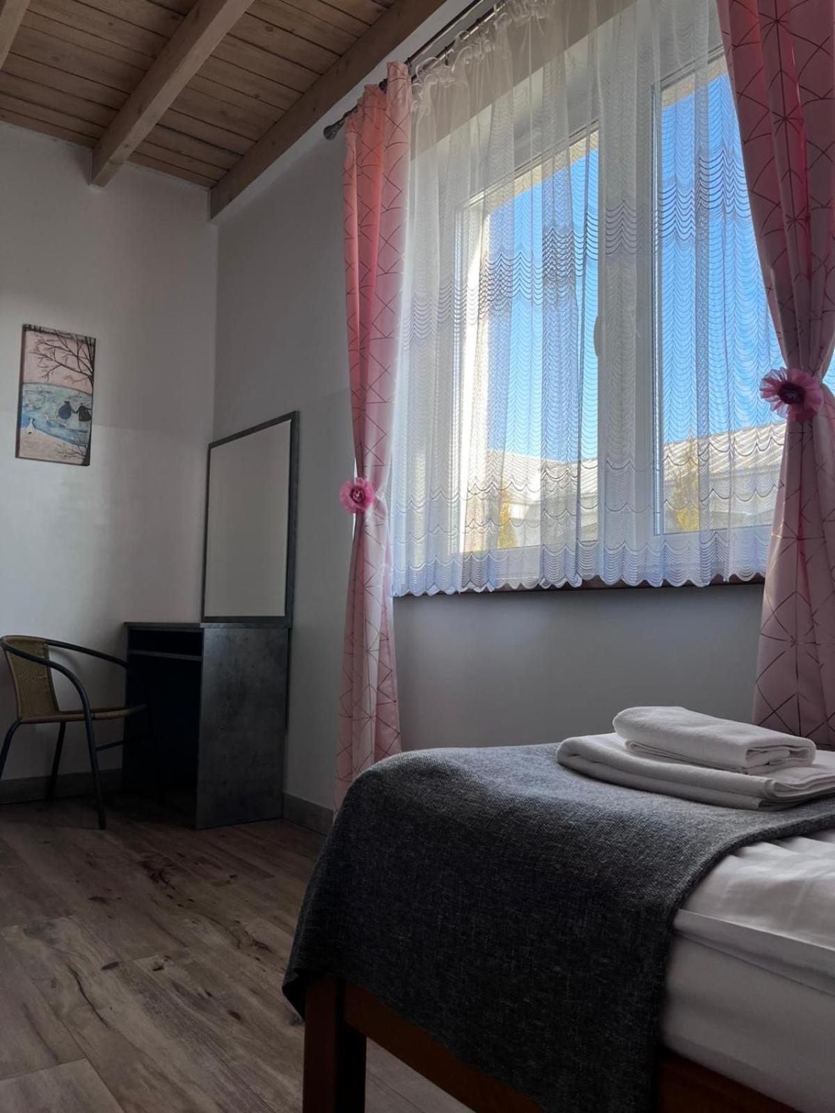 Apartamenty Róża Wiatrów Solec-Zdrój Zewnętrze zdjęcie